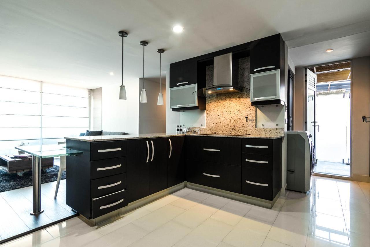 Apartamentos Poblado Alejandria By Housy Host Медельїн Екстер'єр фото